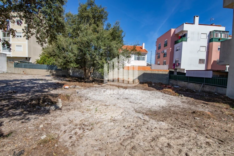 Terreno para Venda em Quinta do Conde Foto 3