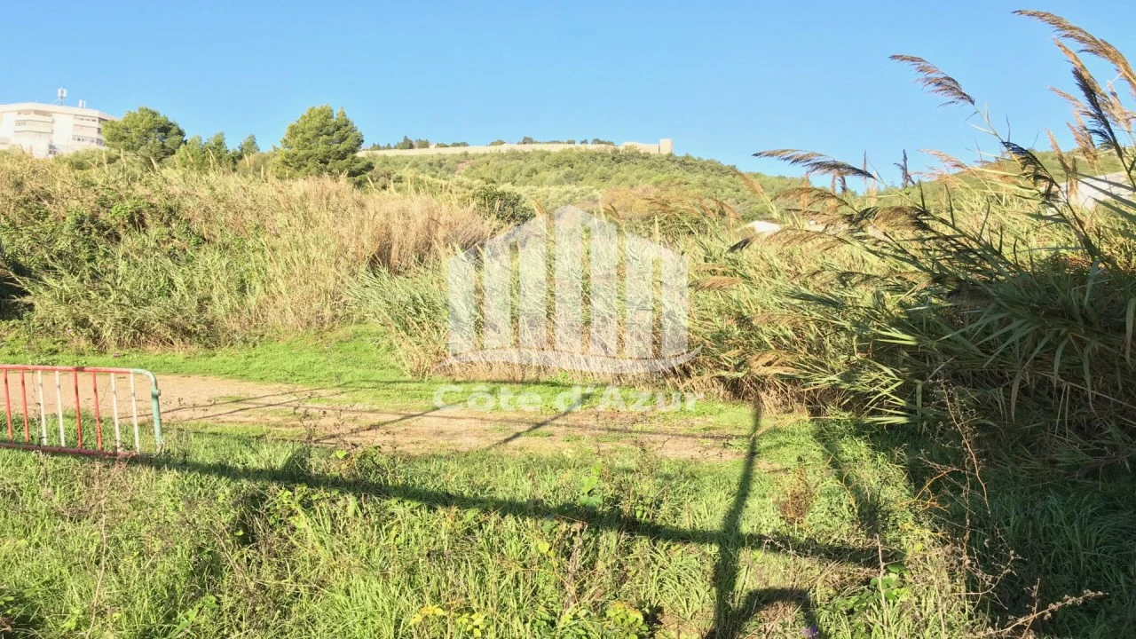 Terreno para Venda em Sesimbra (Santiago) Foto 4
