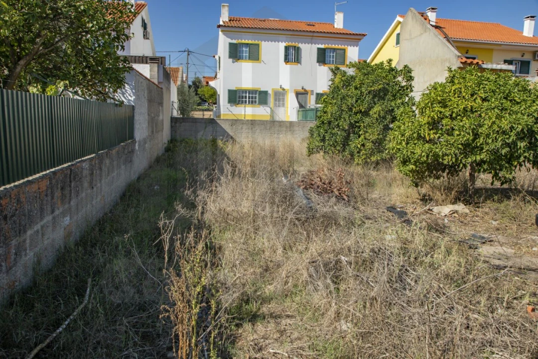 Terreno para Venda em Quinta do Conde Foto 2