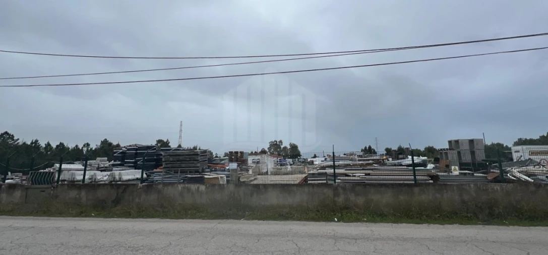 Terreno para Venda em Quinta do Anjo Foto 3