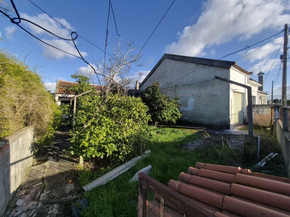 Moradia T4 para Venda em Quinta do Anjo Foto 3