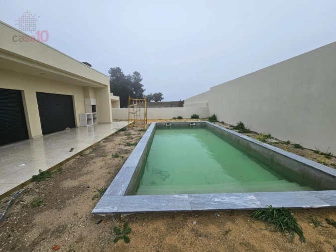 Moradia T4 para Venda em Azeitão (São Lourenço e São Simão) Foto 6