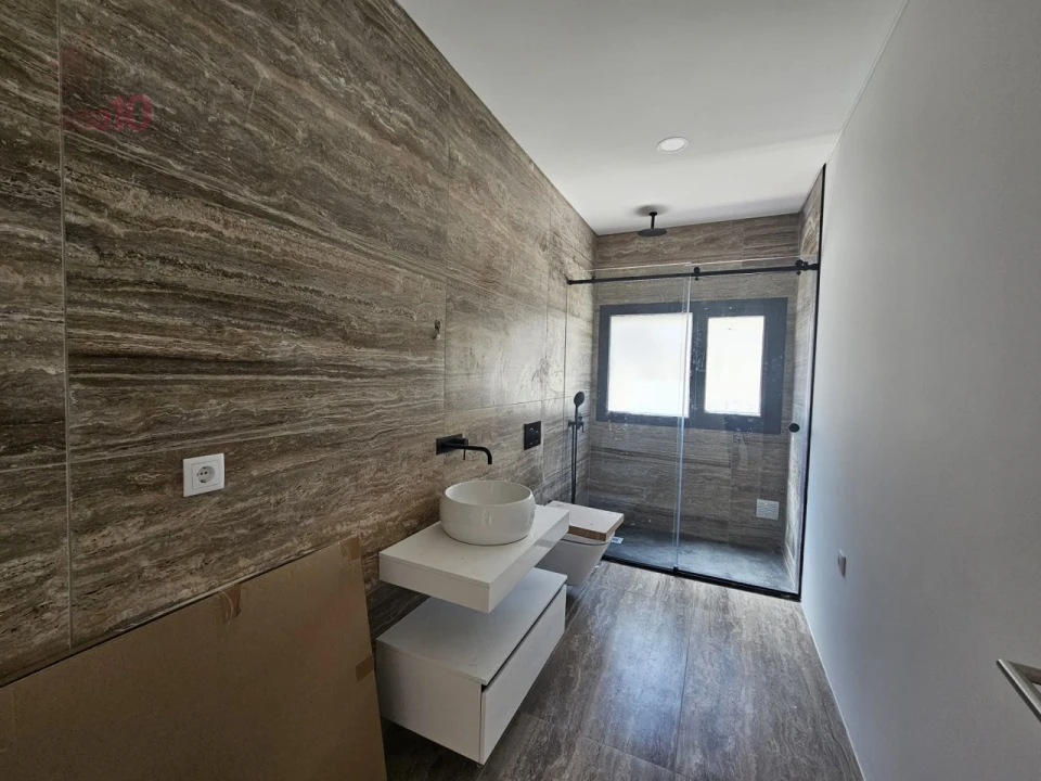 Moradia T4 para Venda em Azeitão (São Lourenço e São Simão) Foto 15