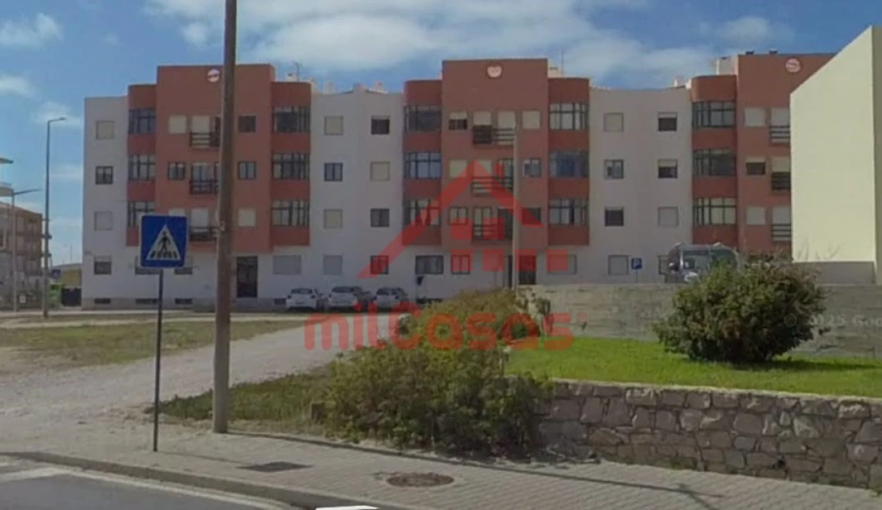 Apartamento T1 para Venda em Peniche Foto 19