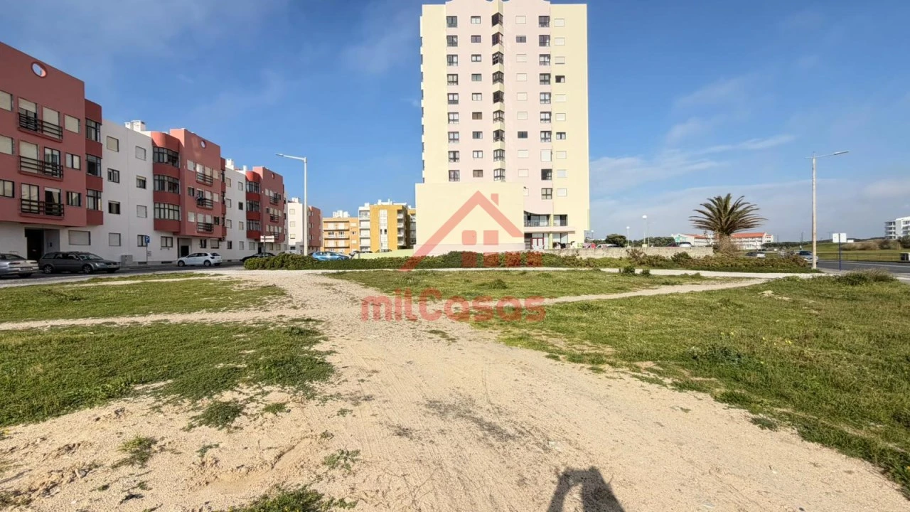 Apartamento T1 para Venda em Peniche Foto 23