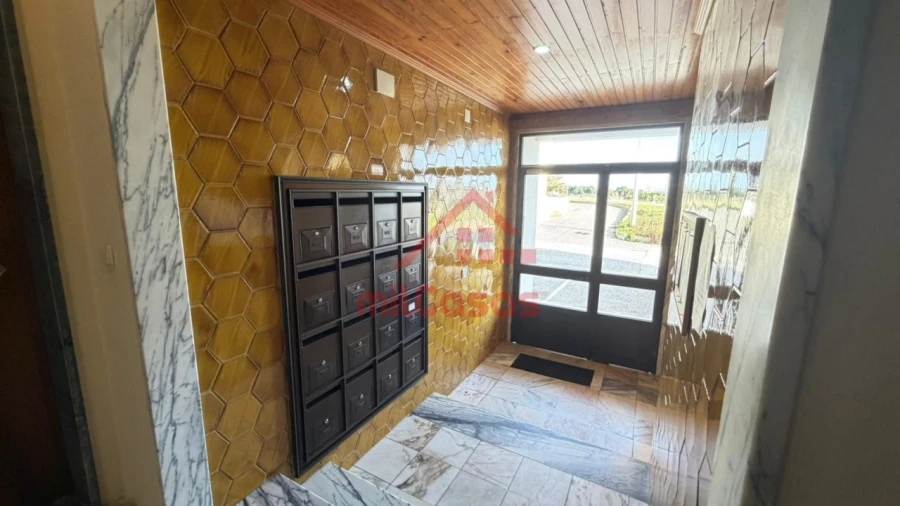 Apartamento T1 para Venda em Peniche Foto 15