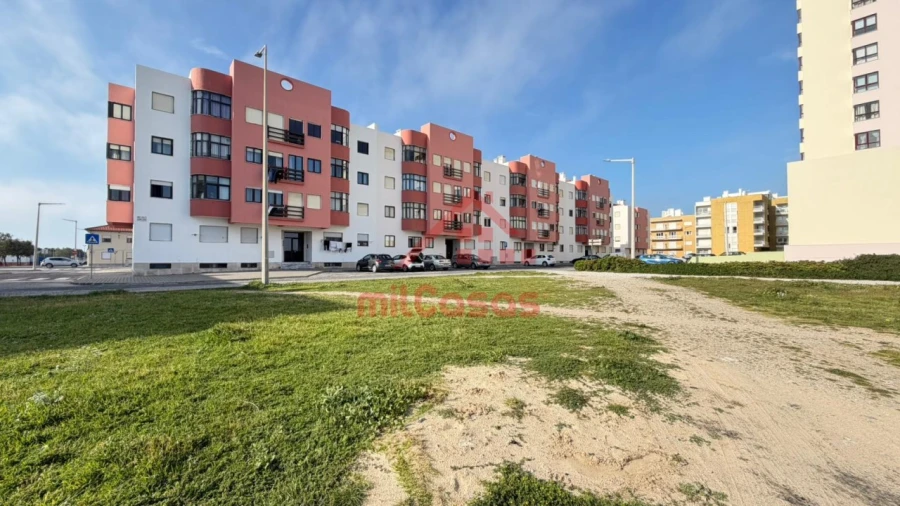 Apartamento T1 para Venda em Peniche Foto 20
