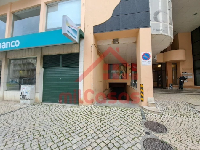 Negócio para Arrendamento em Santa Maria, São Pedro e Matacães Foto 2