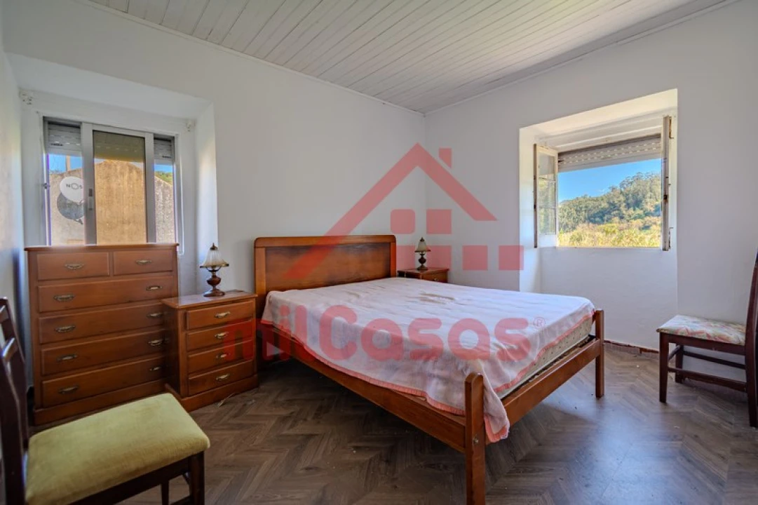 Moradia T4 para Venda em Sobral de Monte Agraço Foto 17