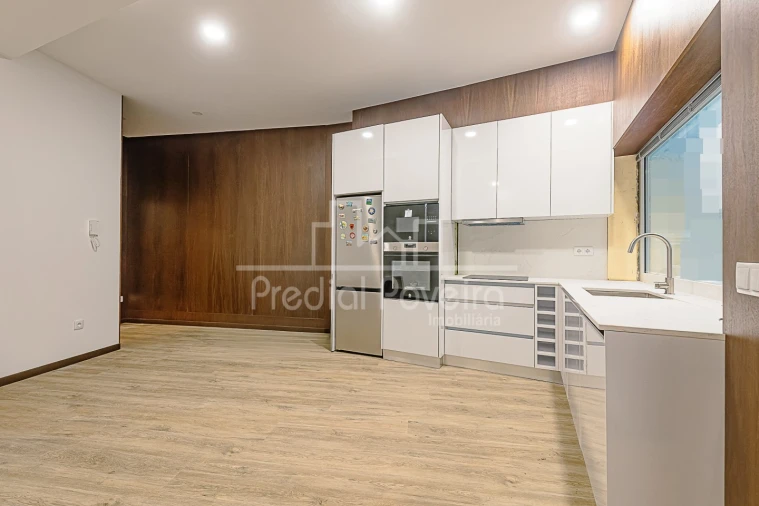 Apartamento T1 para Venda em Póvoa de Varzim, Beiriz e Argivai Foto 2