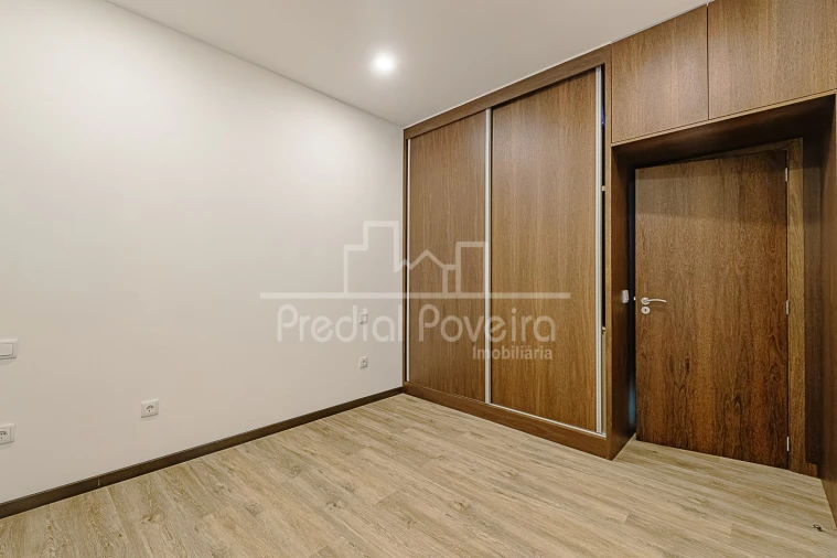 Apartamento T1 para Venda em Póvoa de Varzim, Beiriz e Argivai Foto 8