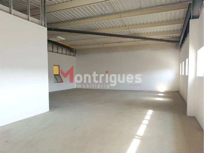 Armazém para Arrendamento em Alverca do Ribatejo e Sobralinho Foto 6