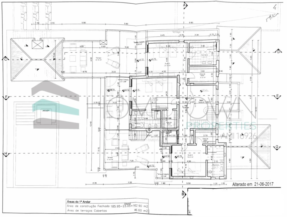 Moradia T5 para Venda em Quarteira Foto 75