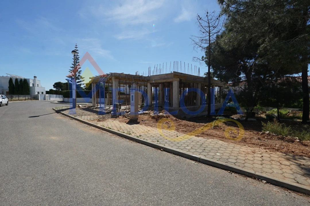 Moradia T2 para Venda em Castro Marim Foto 5