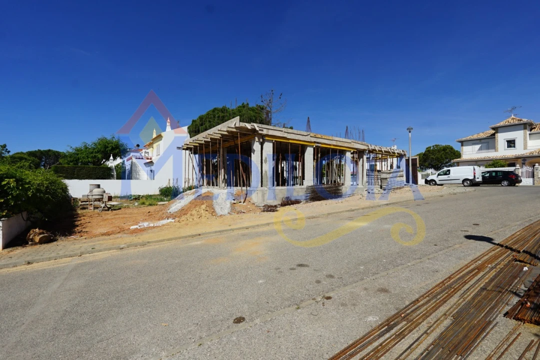Moradia T2 para Venda em Castro Marim Foto 6