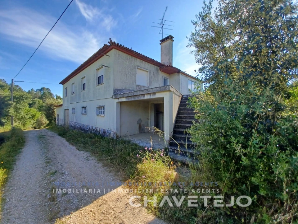 Moradia T7 para Venda em Serra e Junceira Foto 4