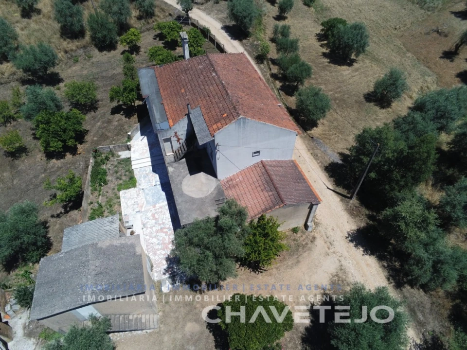 Moradia T7 para Venda em Serra e Junceira Foto 47