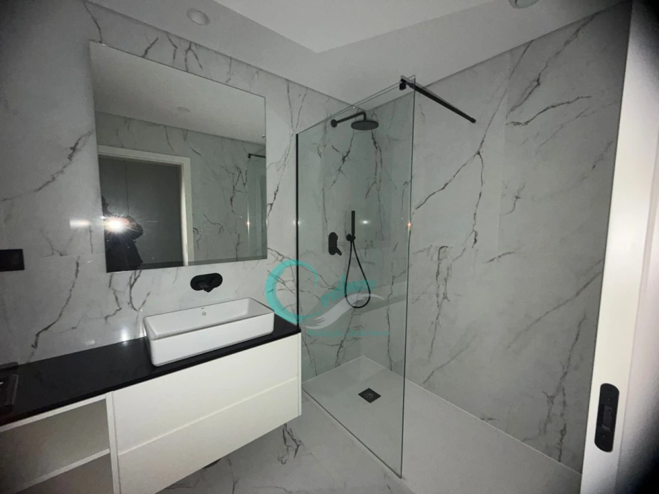 Apartamento T3 para Venda em Mafamude e Vilar do Paraíso Foto 17