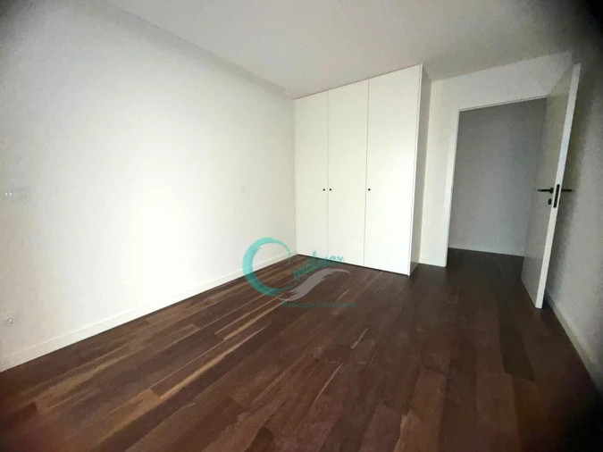 Apartamento T3 para Venda em Mafamude e Vilar do Paraíso Foto 10