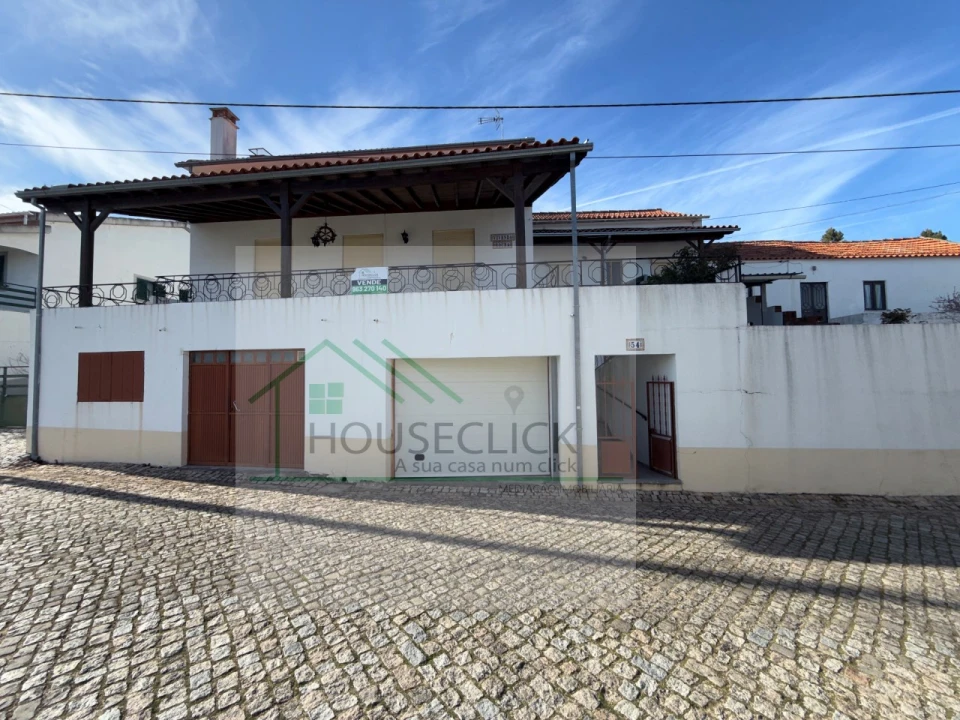 Moradia T6 para Venda em Belmonte e Colmeal da Torre Foto 1