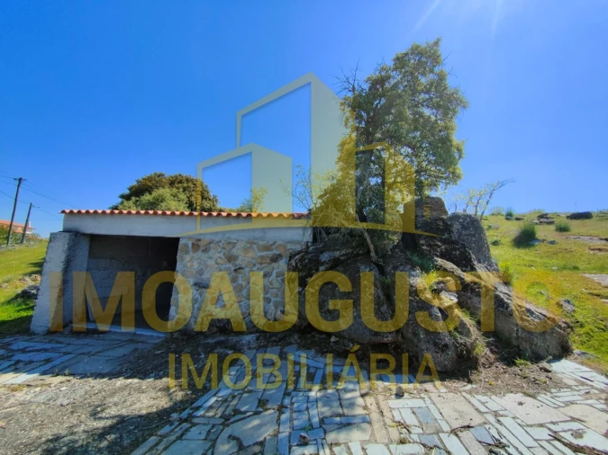 Moradia T2 para Venda em Almeida Foto 13