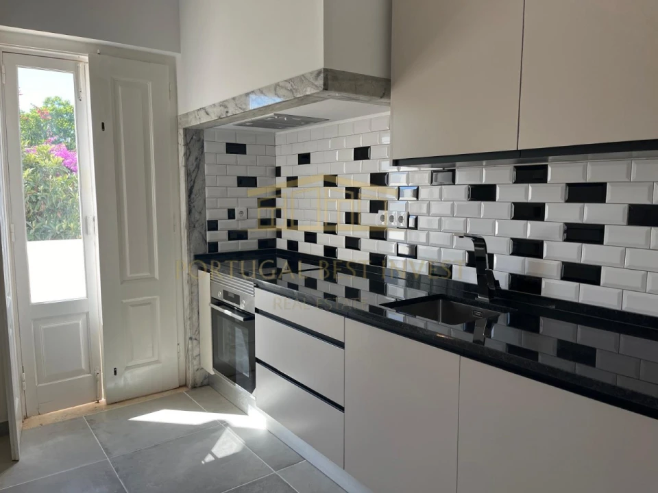 Moradia T4 para Venda em Portimão Foto 7