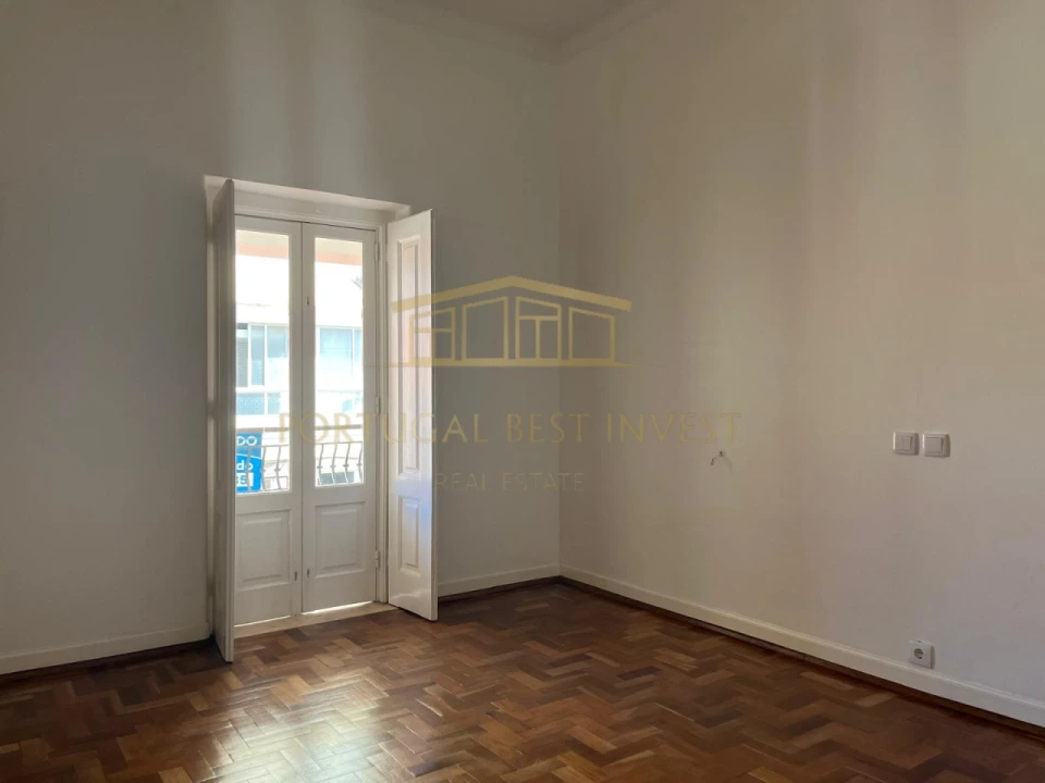 Moradia T4 para Venda em Portimão Foto 12