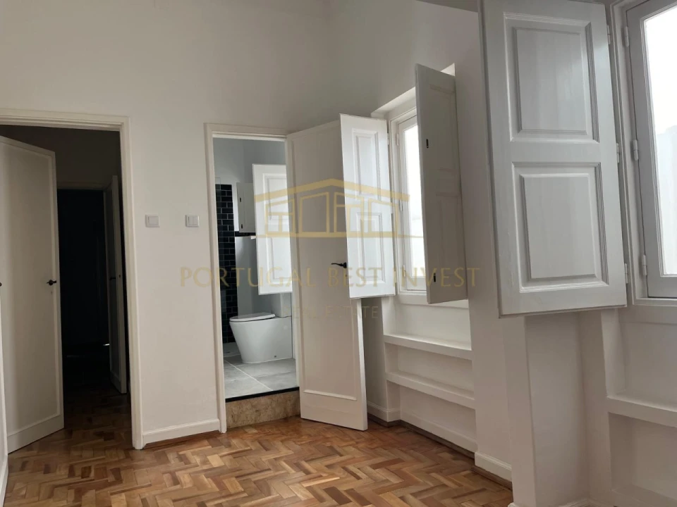 Moradia T4 para Venda em Portimão Foto 13