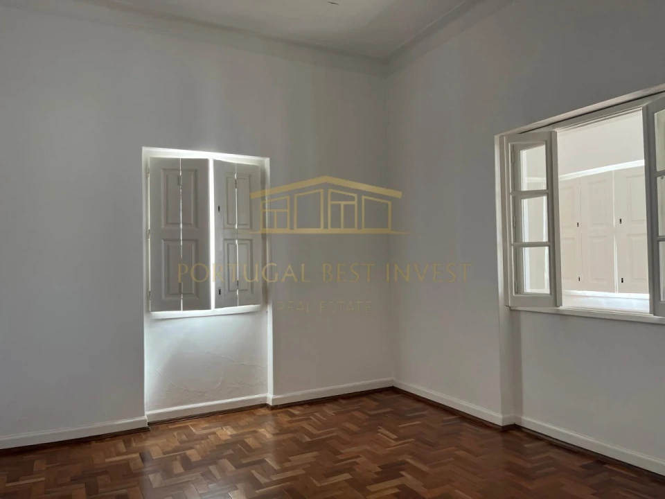 Moradia T4 para Venda em Portimão Foto 24