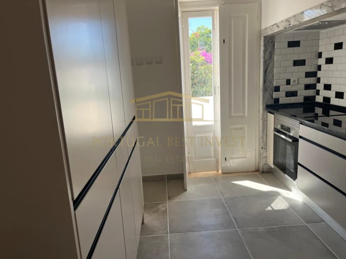 Moradia T4 para Venda em Portimão Foto 8