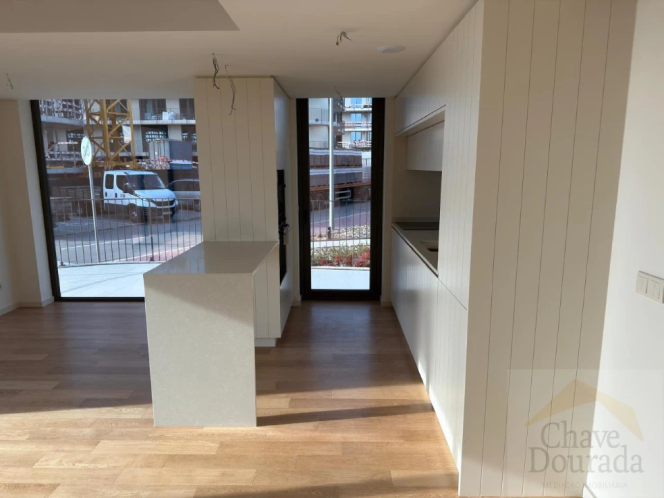 Apartamento T2 para Venda em Santa Clara e Castelo Viegas Foto 3