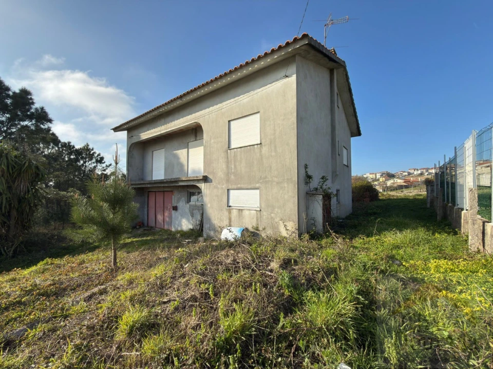 Moradia T3 para Venda em Lorvão Foto 16