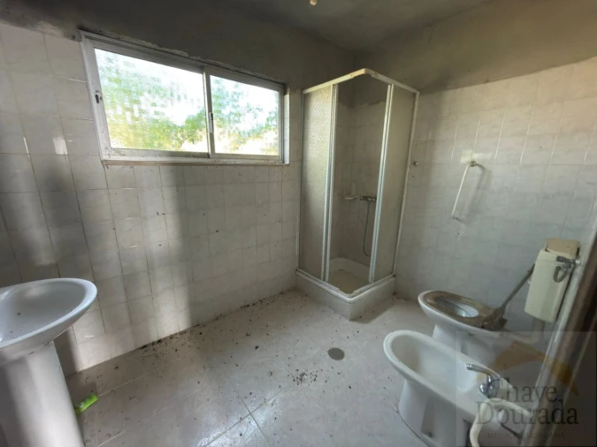 Moradia T3 para Venda em Lorvão Foto 11