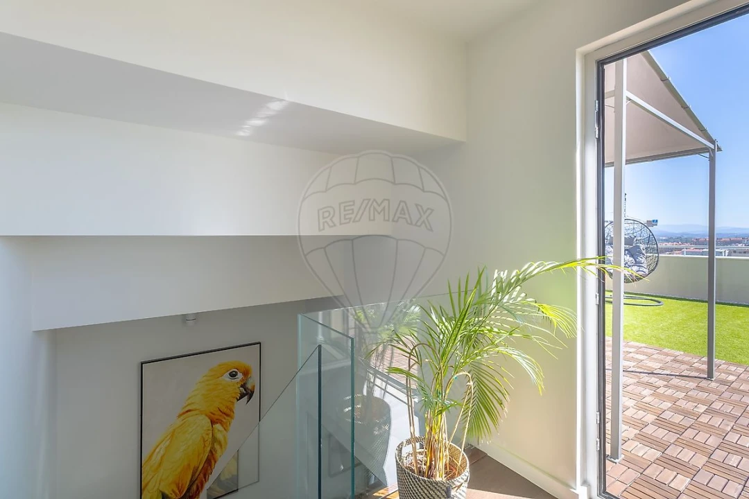 Apartamento T3 para Venda em Oliveira do Douro Foto 26