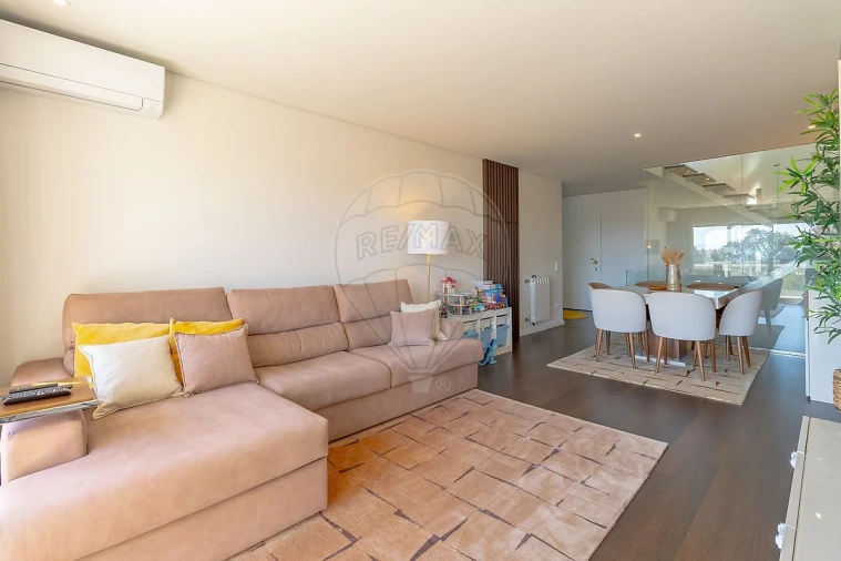 Apartamento T3 para Venda em Oliveira do Douro Foto 12