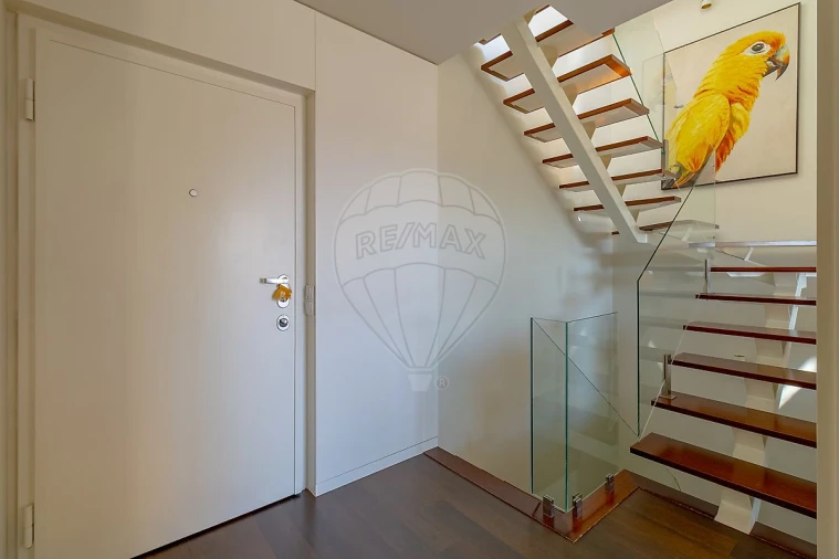 Apartamento T3 para Venda em Oliveira do Douro Foto 21