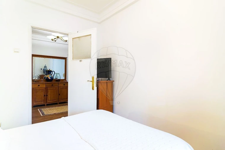 Apartamento T3 para Venda em Venteira Foto 7