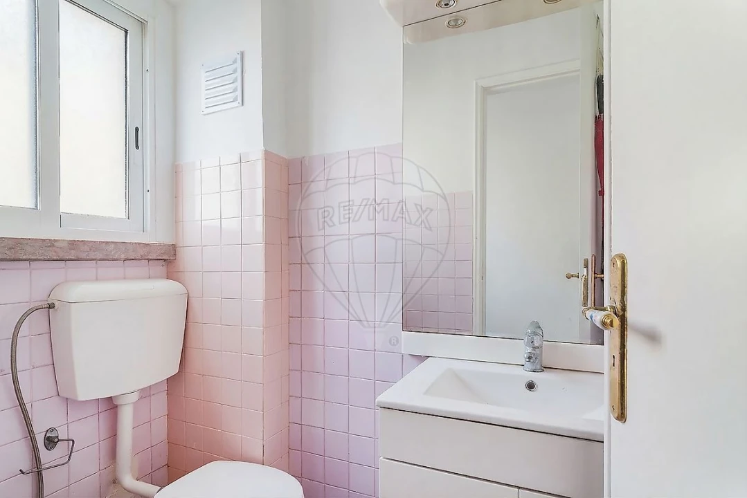 Apartamento T3 para Venda em Venteira Foto 13