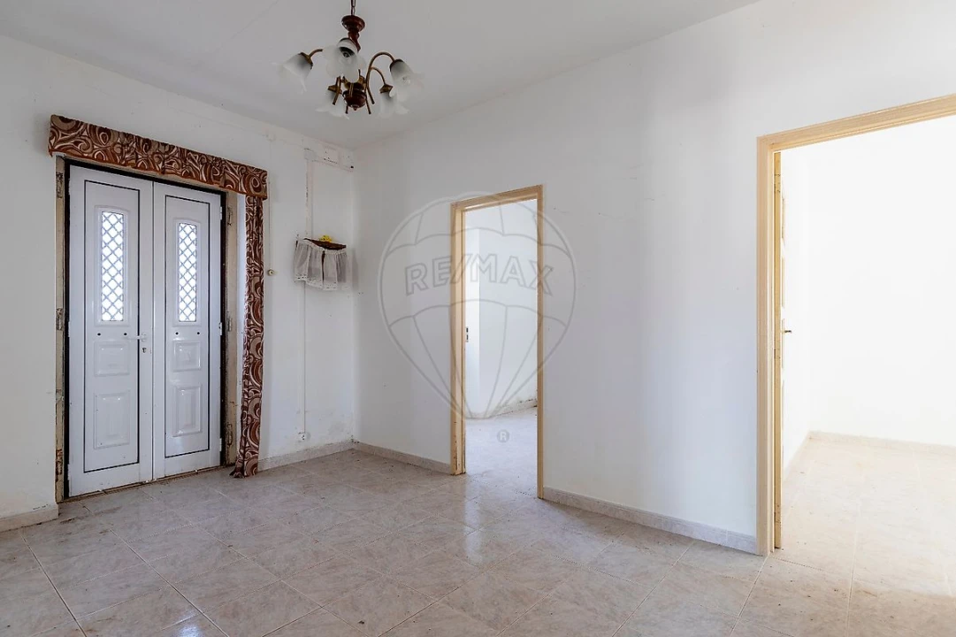 Moradia T2 para Venda em Vimeiro Foto 19