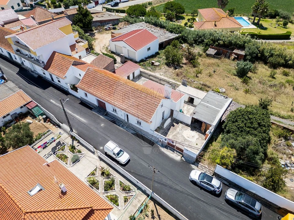 Moradia T2 para Venda em Vimeiro Foto 27