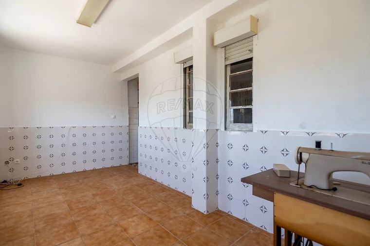 Moradia T2 para Venda em Vimeiro Foto 31