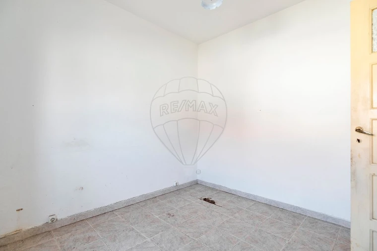 Moradia T2 para Venda em Vimeiro Foto 11