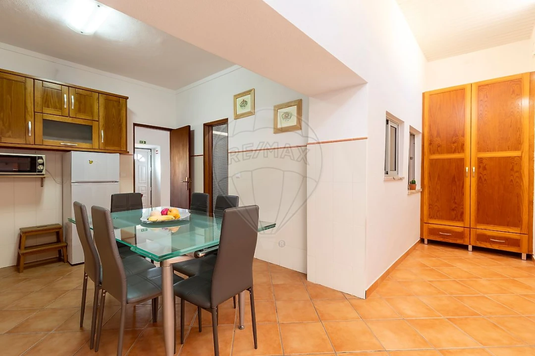 Moradia T3 para Venda em Atouguia da Baleia Foto 10