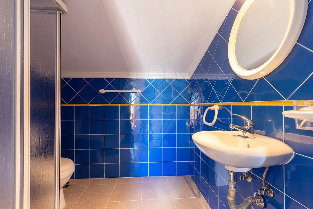 Moradia T3 para Venda em Atouguia da Baleia Foto 28