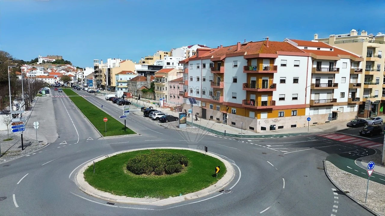 Apartamento T3 para Venda em Santa Maria, São Pedro e Matacães Foto 2