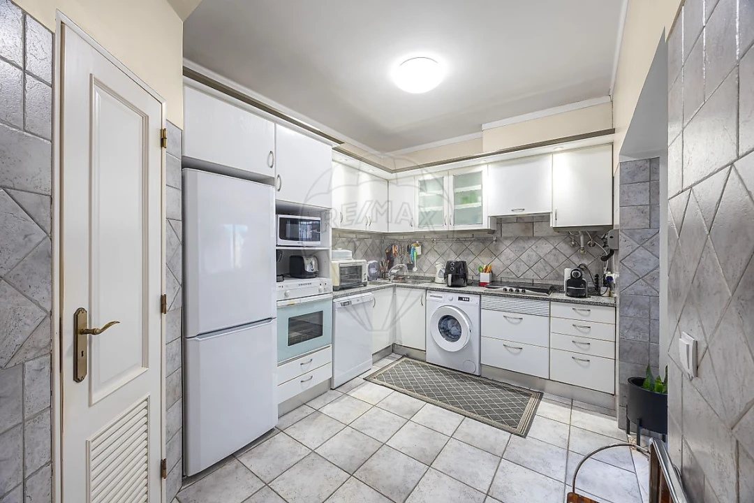 Apartamento T3 para Venda em Santa Maria, São Pedro e Matacães Foto 7