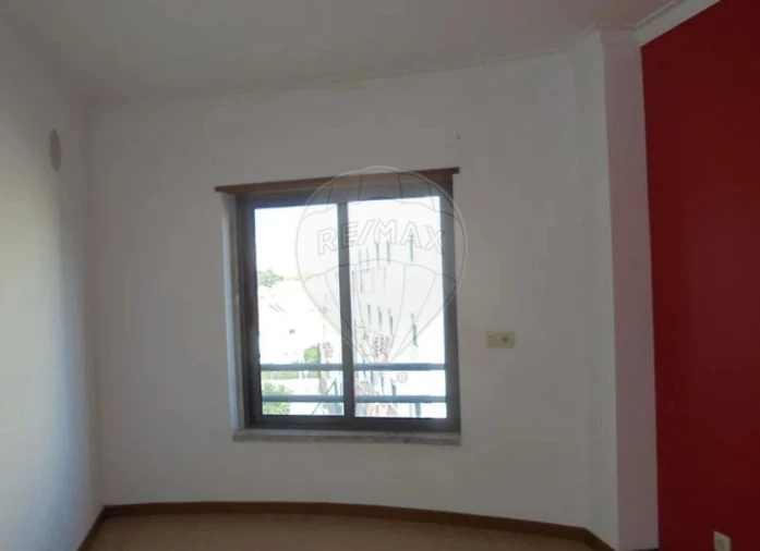 Apartamento T2 para Venda em Algueirão-Mem Martins Foto 13