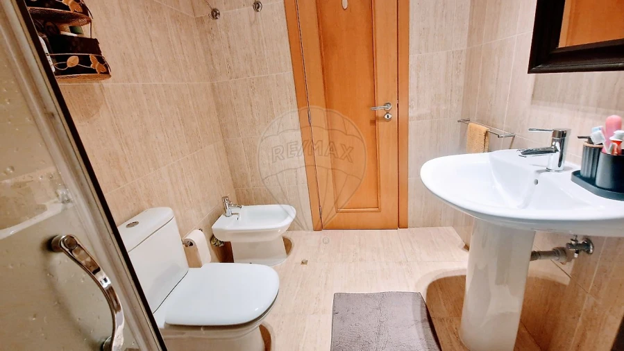 Apartamento T2 para Venda em Santa Iria de Azoia, São João da Talha e Bobadela Foto 15