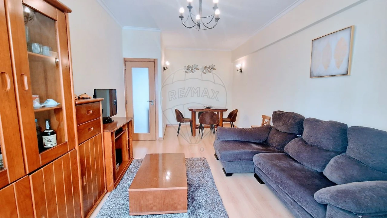 Apartamento T2 para Venda em Santa Iria de Azoia, São João da Talha e Bobadela Foto 16