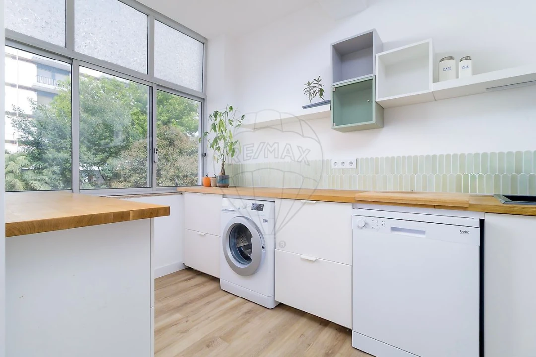 Apartamento T4 para Venda em Rio de Mouro Foto 21